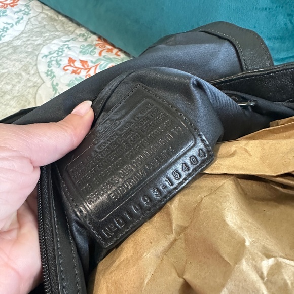 Coach XL Hampton Tote - Picture 6 of 6